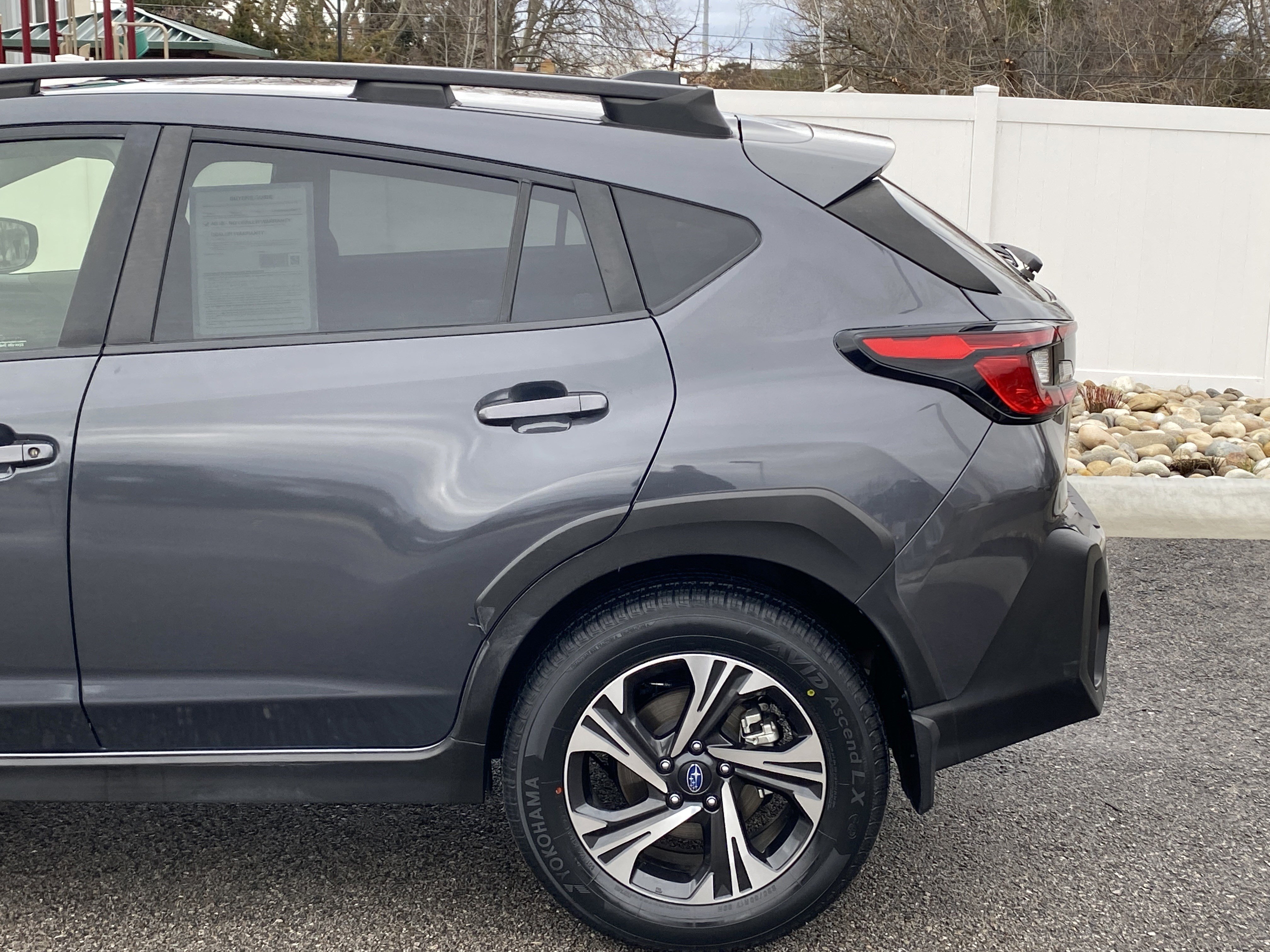 Used 2024 Subaru Crosstrek 2.0i Premium image 4