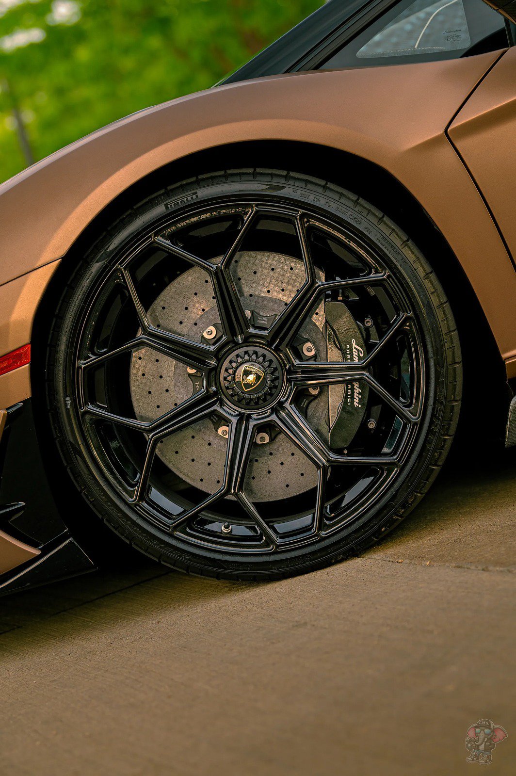 Used 2021 Lamborghini Aventador SVJ AWD/4WD image 21