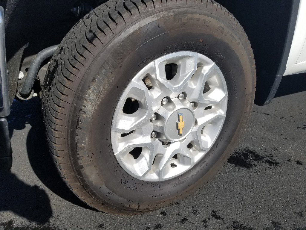 Used 2021 Chevrolet Silverado 2500 LT w/ Fleet Comfort Package image 10