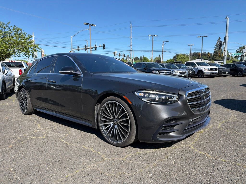 Used 2022 Mercedes-Benz S 500 4MATIC w/ AMG Line Package image 1