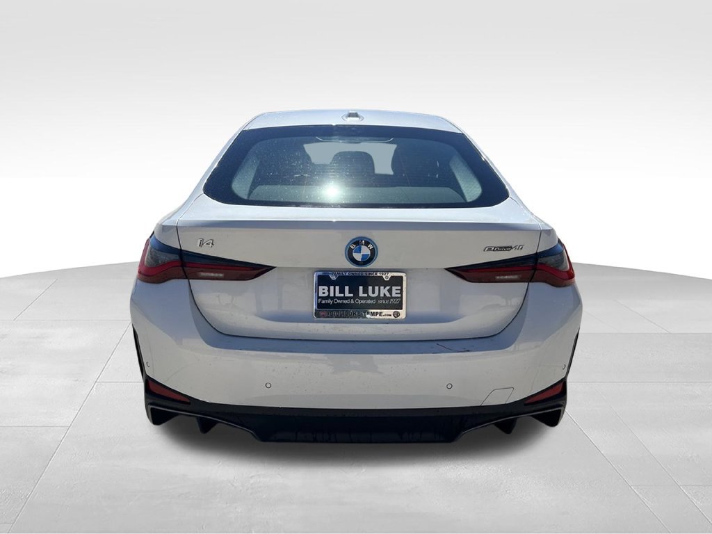 Used 2024 BMW i4 eDrive40 w/ Premium Package RWD image 6