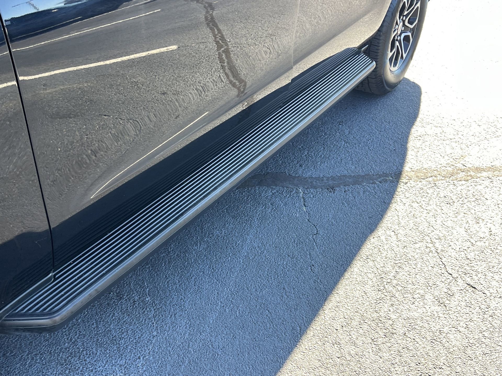 Certified 2024 Ford Expedition Max XLT image 32