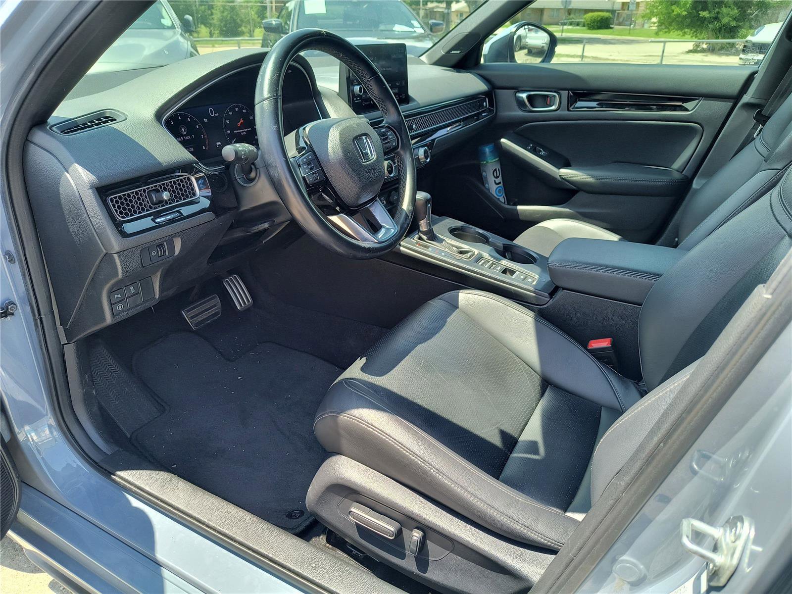 Used 2022 Honda Civic Sport Touring image 2