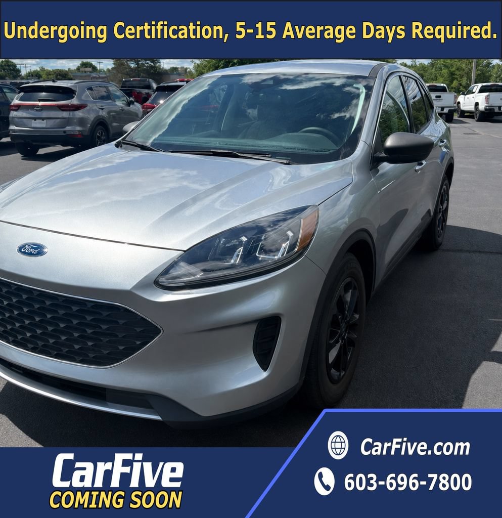 Used 2022 Ford Escape SE FWD image 1