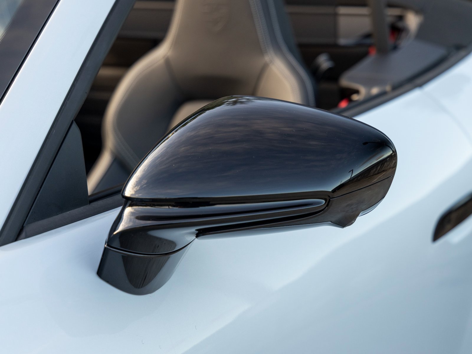Certified 2025 Porsche 911 Carrera GTS image 17
