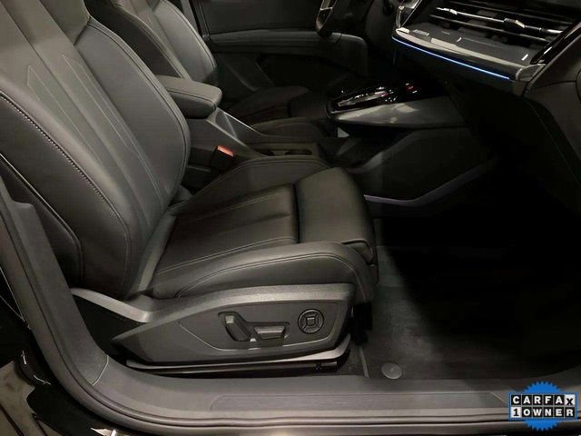 Used 2024 Audi Q4 e-tron Premium Plus w/ Premium Plus image 87