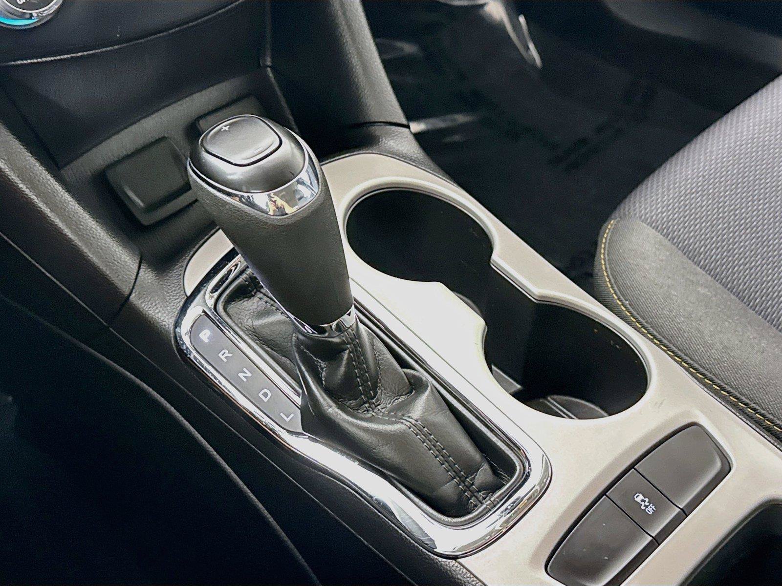 Used 2018 Chevrolet Cruze LS FWD image 21