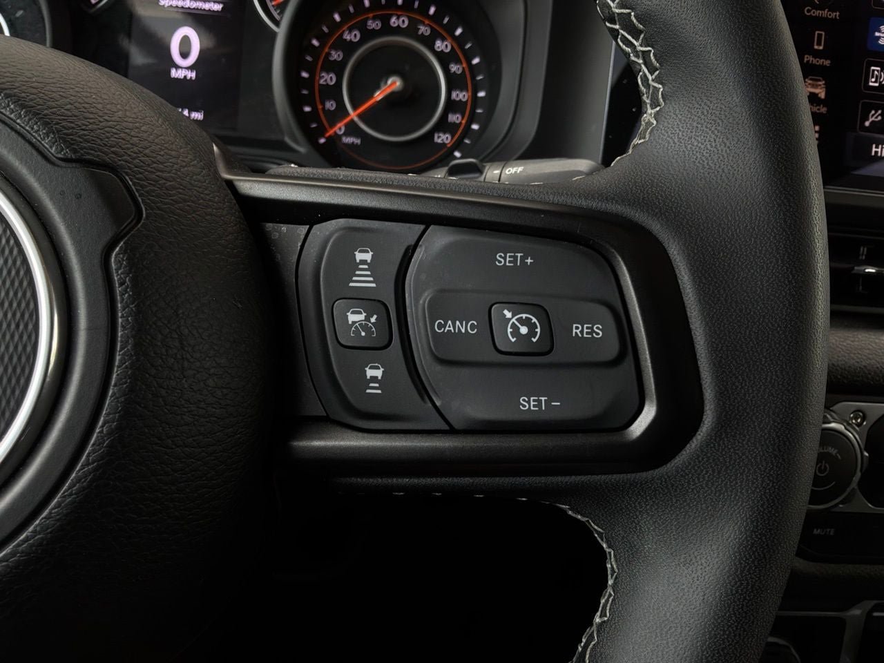 Used 2025 Jeep Wrangler Unlimited Sport AWD/4WD image 33