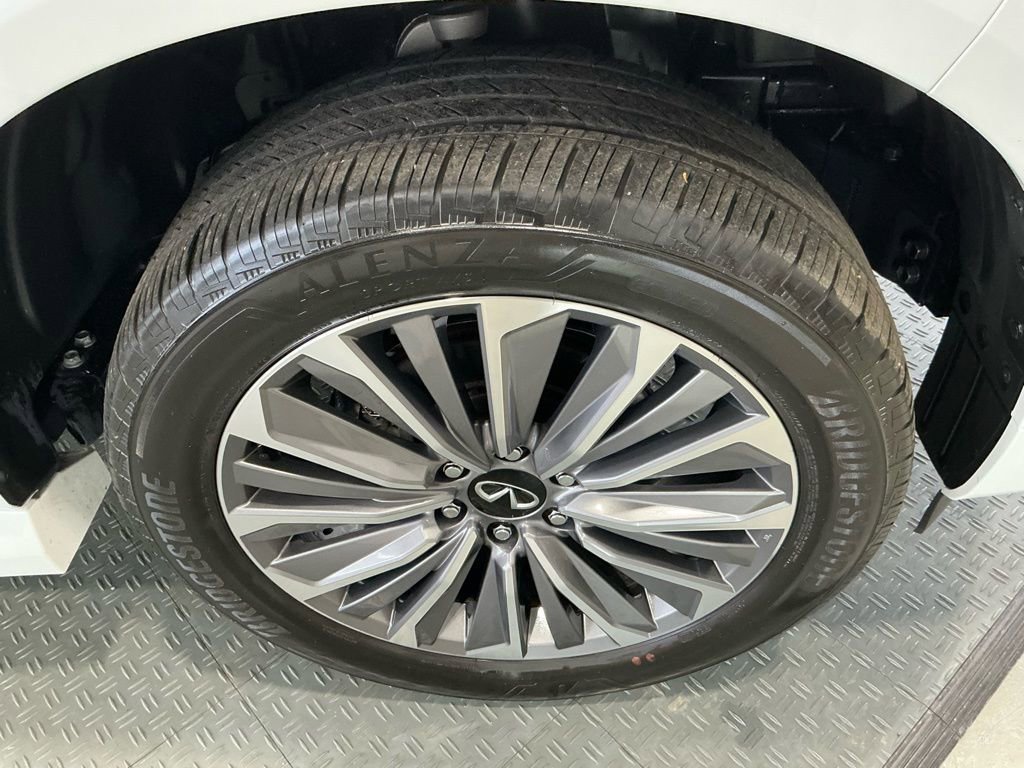 Used 2025 INFINITI QX80 Sensory image 61
