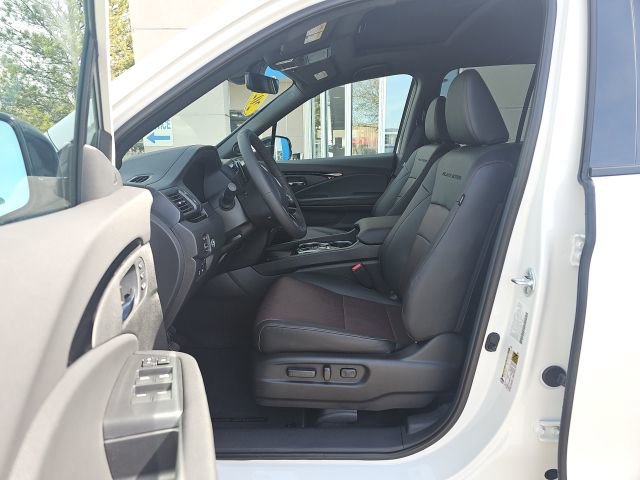 New 2026 Honda Ridgeline Black Edition image 11