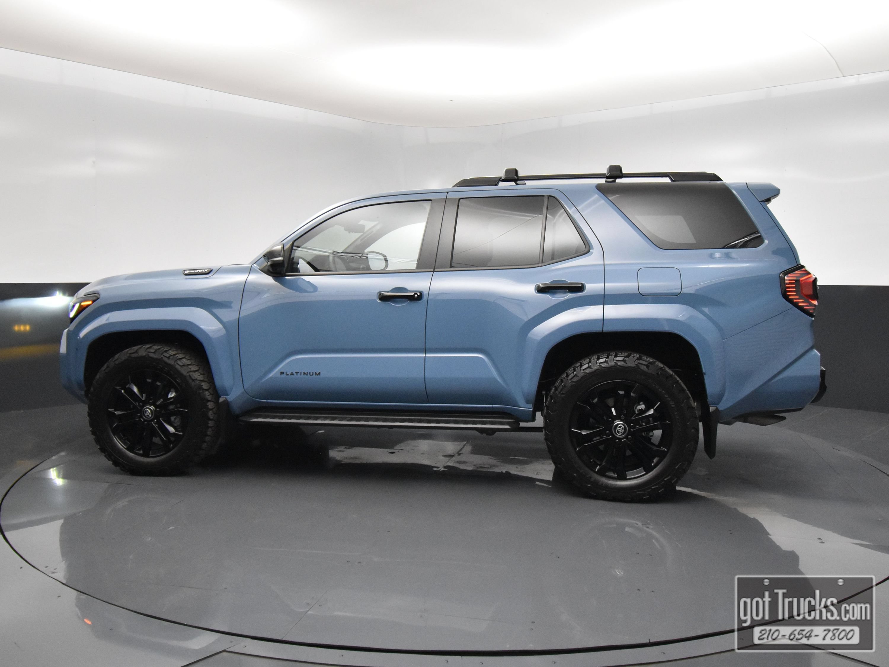 Used 2026 Toyota 4Runner Platinum AWD/4WD image 3