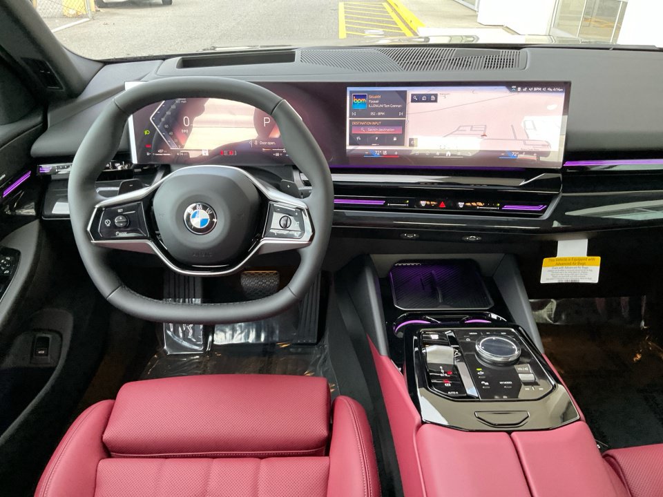 Used 2026 BMW 530i xDrive w/ Premium Package AWD/4WD image 32
