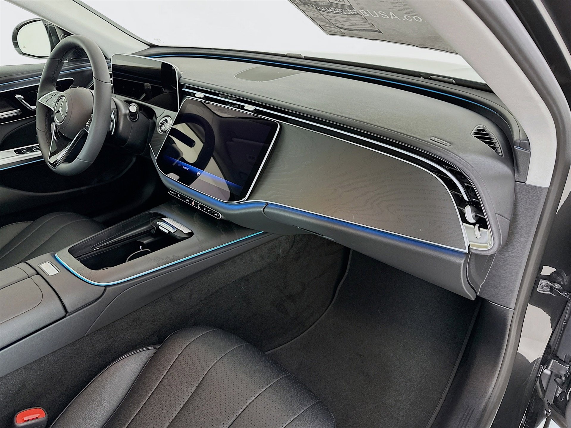 New 2026 Mercedes-Benz E 350 4MATIC Sedan image 31