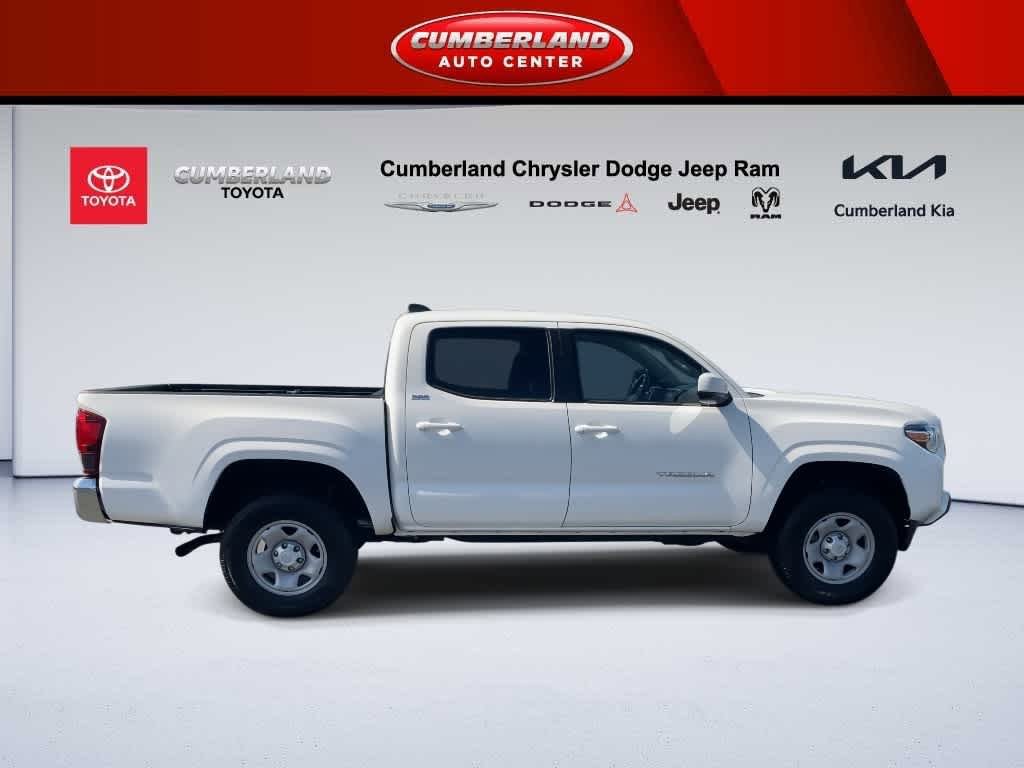 Used 2022 Toyota Tacoma SR5 image 9