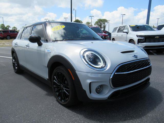 Used 2022 MINI Cooper Clubman S w/ Signature Upholstery Package FWD image 3