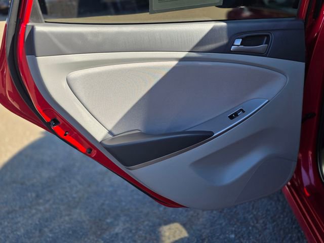 Used 2017 Hyundai Accent SE image 18