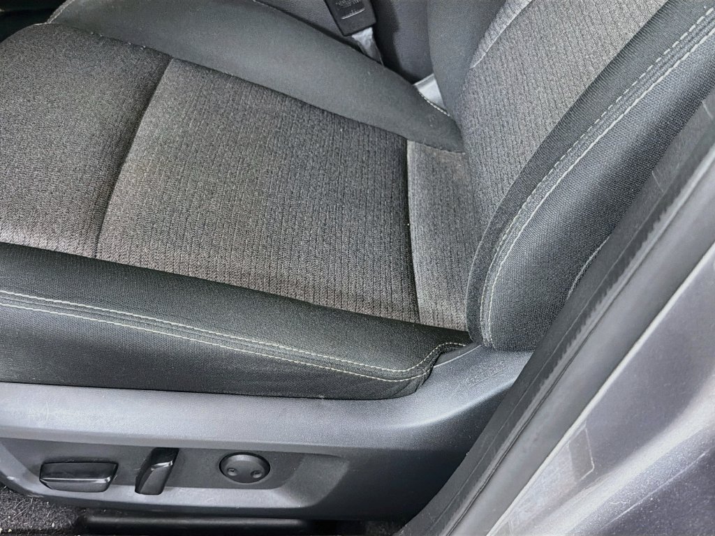 Used 2022 Nissan Rogue SV FWD image 22