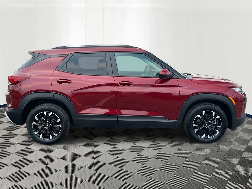 Certified 2023 Chevrolet TrailBlazer LT w/ Convenience Package image 6
