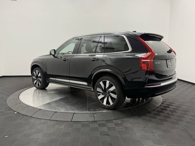 Certified 2024 Volvo XC90 T8 Plus image 5