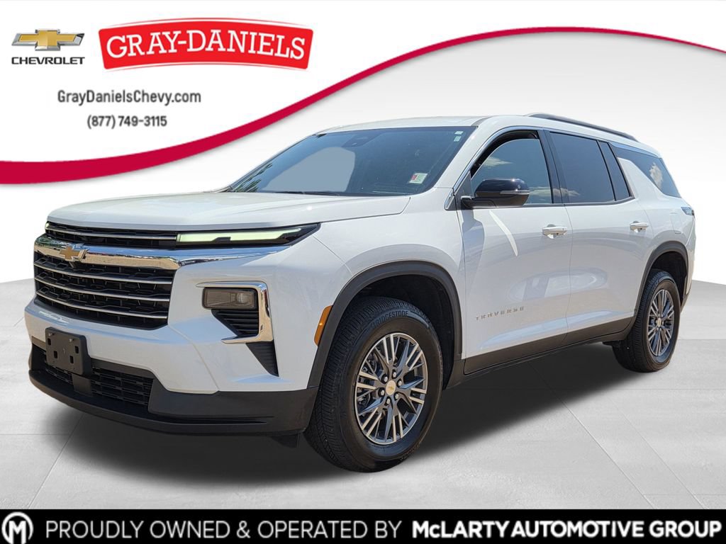 Used 2026 Chevrolet Traverse LT