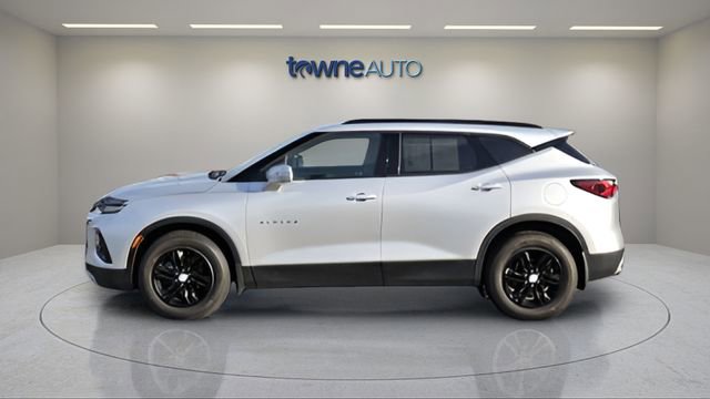 Used 2020 Chevrolet Blazer LT AWD/4WD image 2