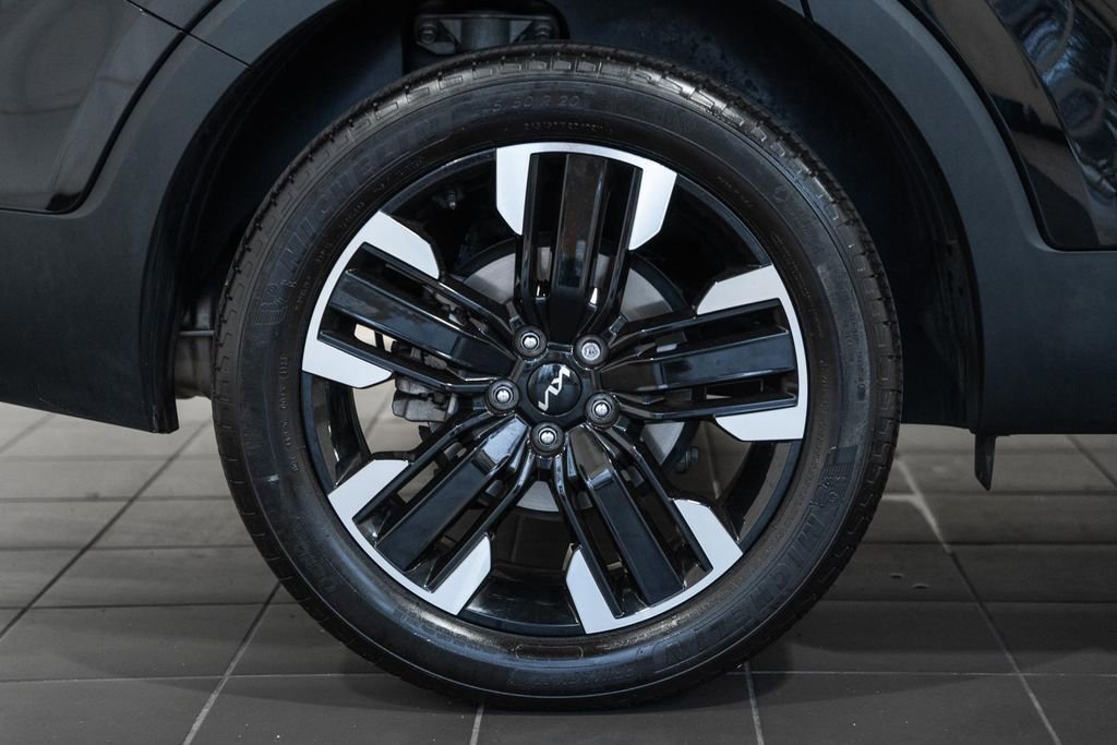 Used 2024 Kia Telluride SX Prestige image 18