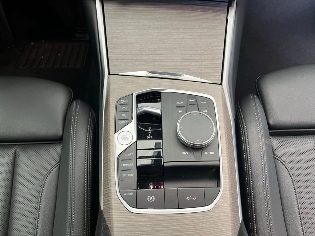 Certified 2025 BMW 430i Convertible RWD image 16