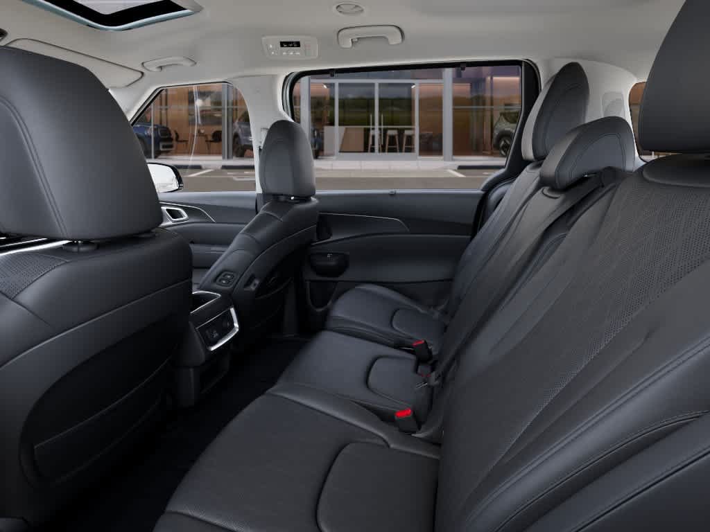 New 2027 Kia Carnival SX FWD image 18