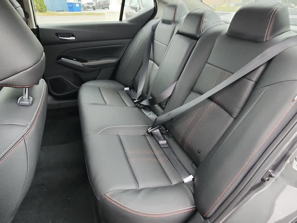 New 2025 Nissan Altima 2.5 SR w/ SR Premium Package FWD image 7