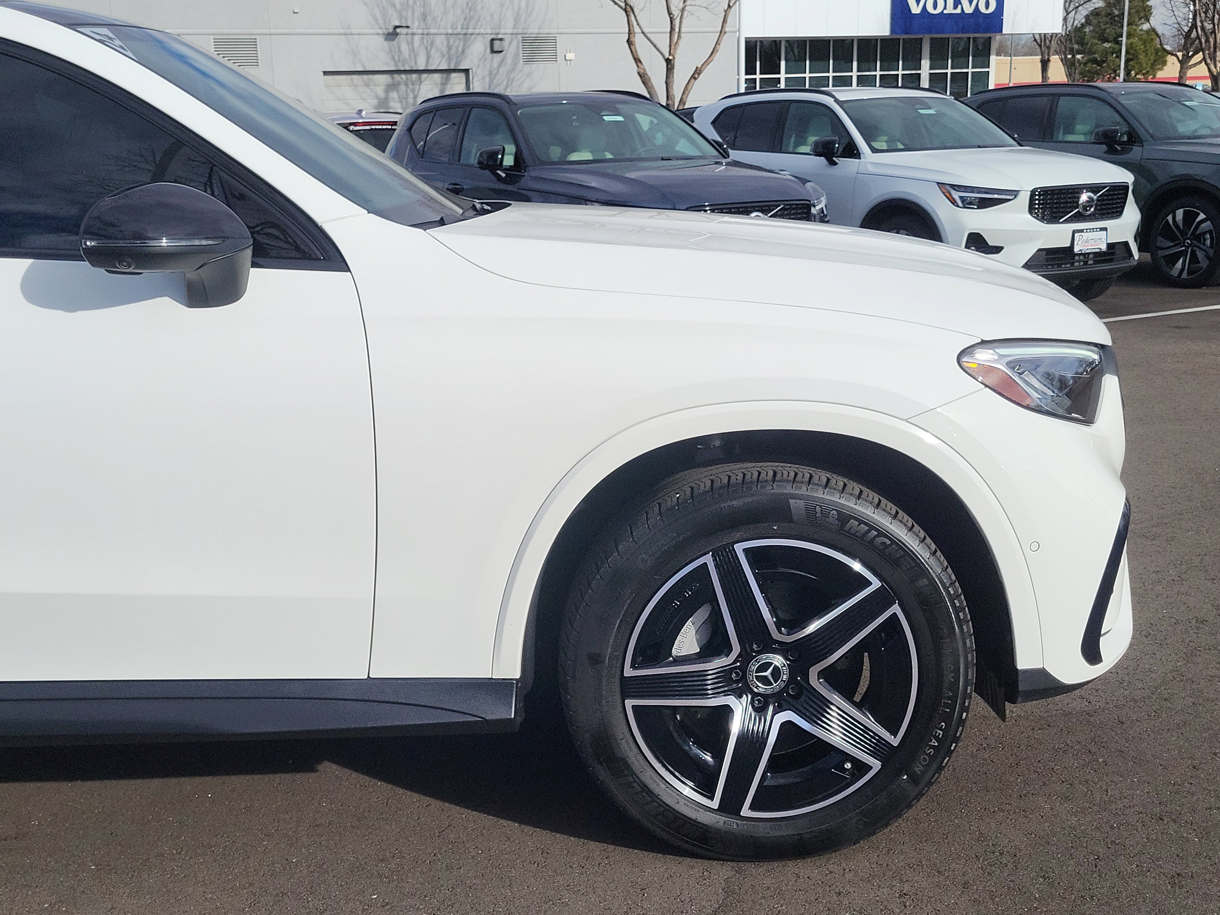 Used 2024 Mercedes-Benz GLC 300 4MATIC image 7