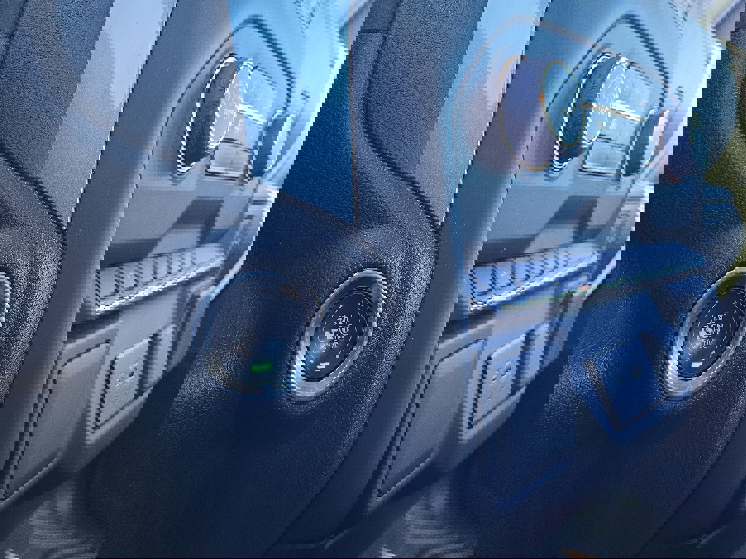 Used 2024 Chevrolet Silverado 1500 Custom image 37