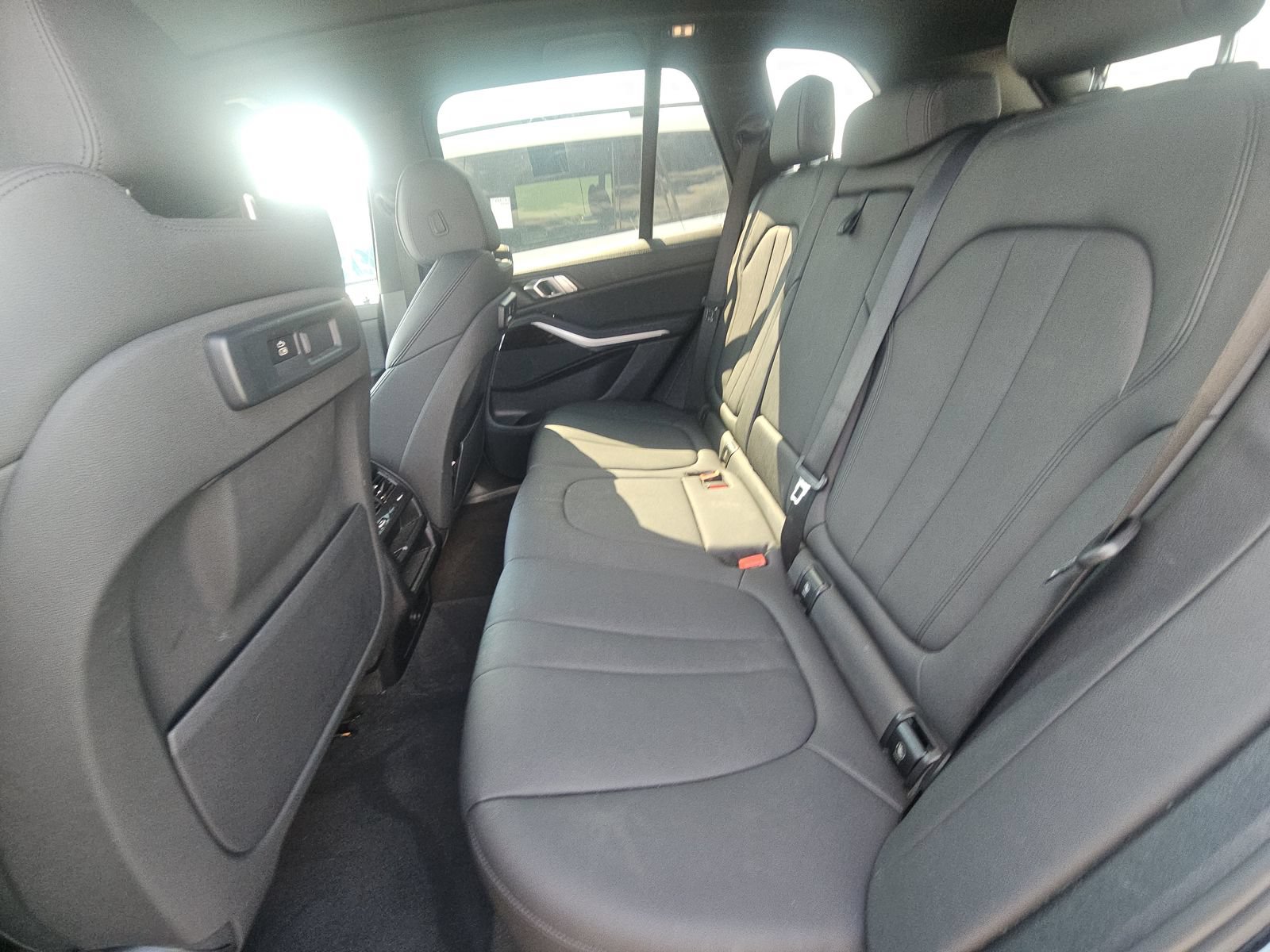 Used 2020 BMW X5 sDrive40i w/ Parking Assistance Package RWD image 13