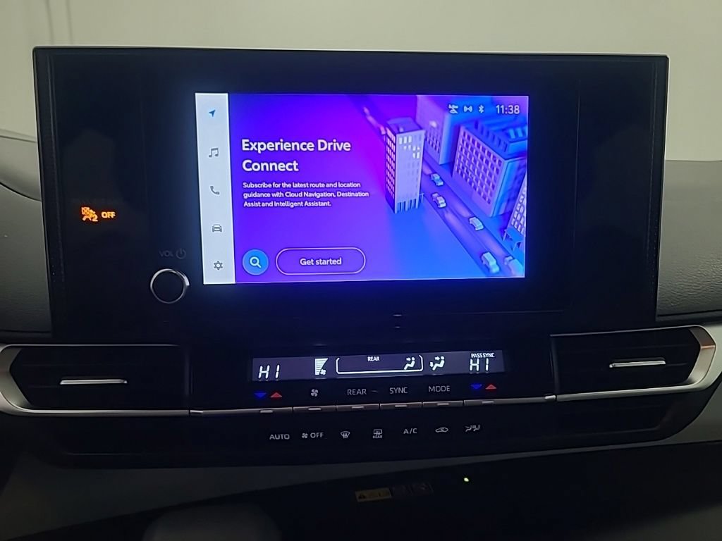 Used 2025 Toyota Sienna LE FWD image 36