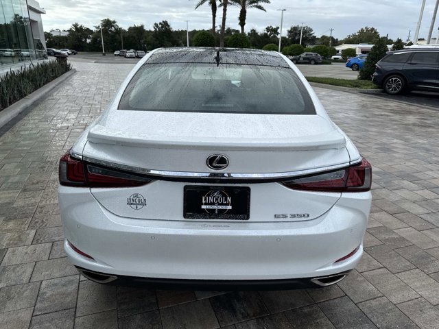 Used 2022 Lexus ES 350 Ultra Luxury image 3