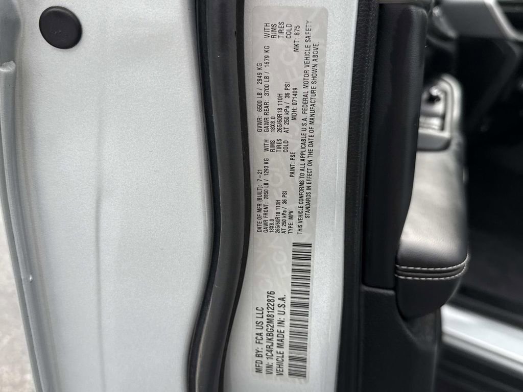 Used 2021 Jeep Grand Cherokee L Limited image 31