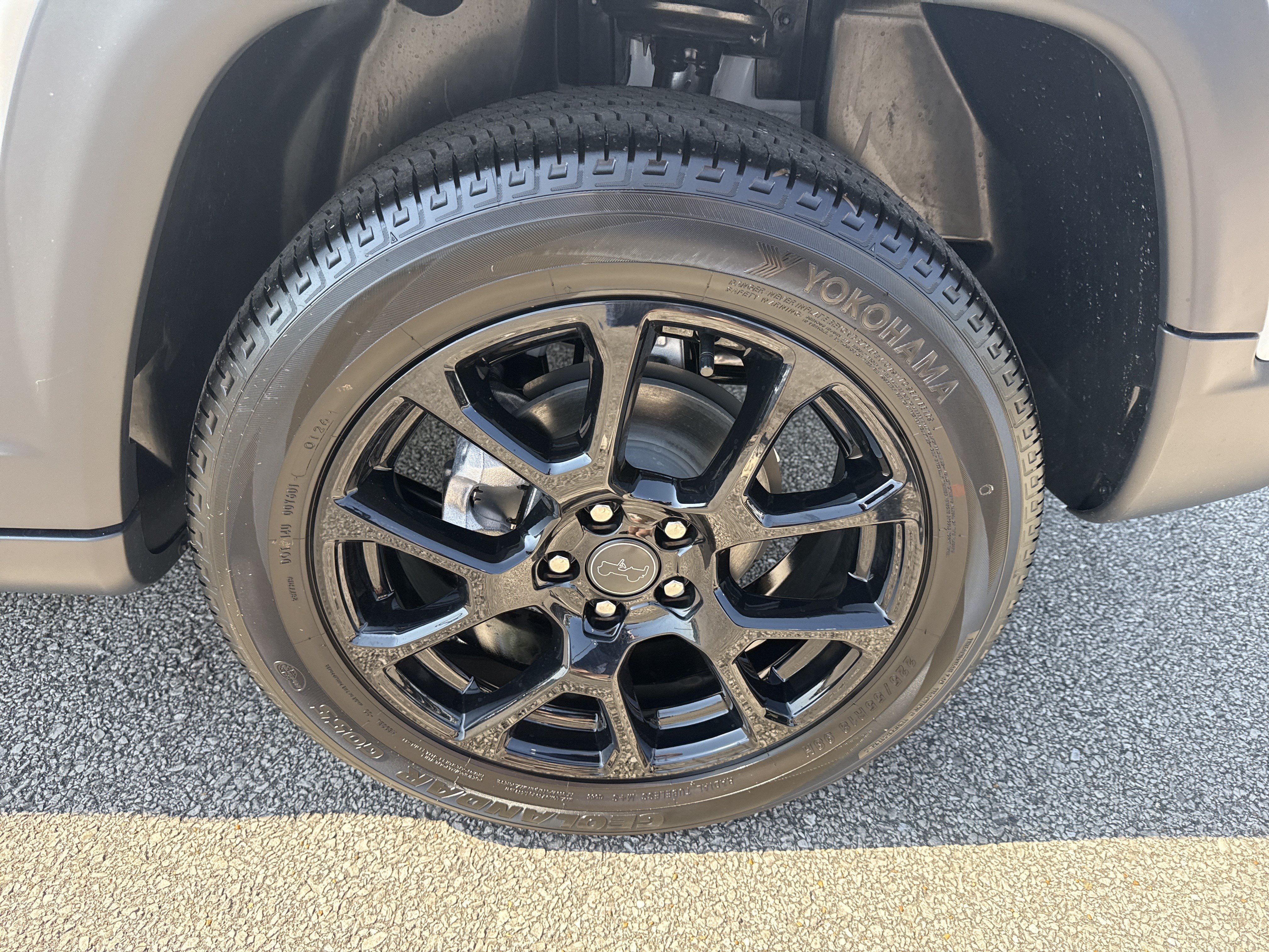 New 2026 Jeep Compass Latitude AWD/4WD image 19