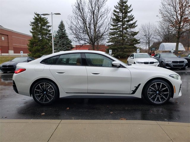 New 2026 BMW 430i xDrive w/ M Sport Package image 4