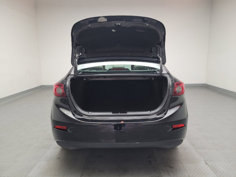 Used 2015 MAZDA MAZDA3 i Sport image 29