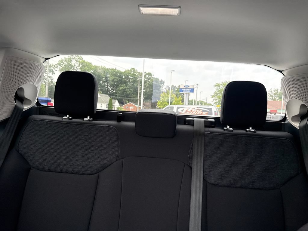 Used 2025 Ford Maverick XL FWD image 41