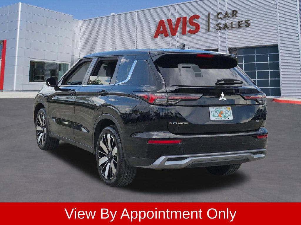 Used 2025 Mitsubishi Outlander SE AWD/4WD image 9
