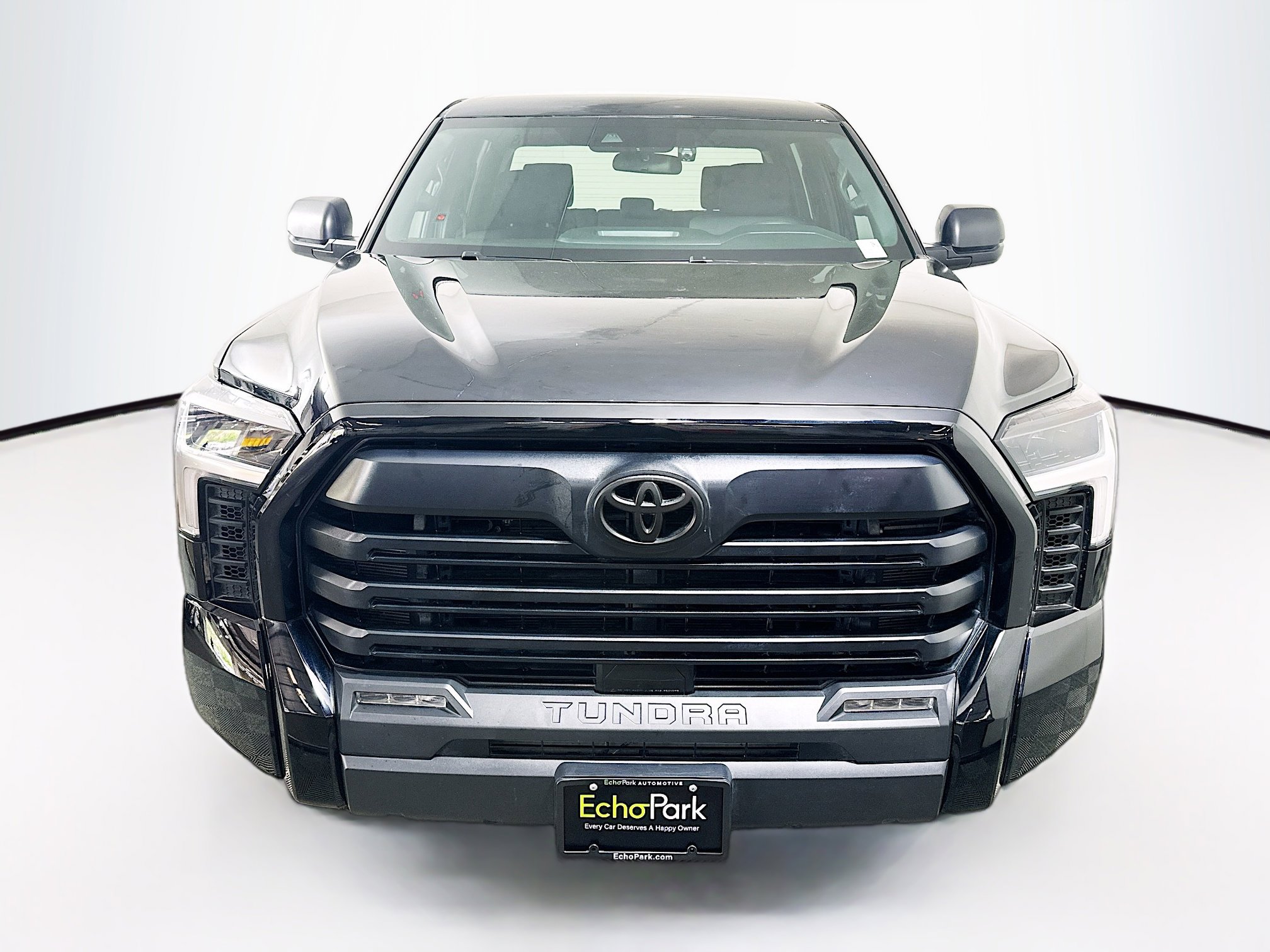 Used 2025 Toyota Tundra SR5 image 2