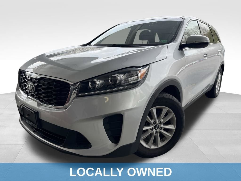 Used 2020 Kia Sorento LX image 3