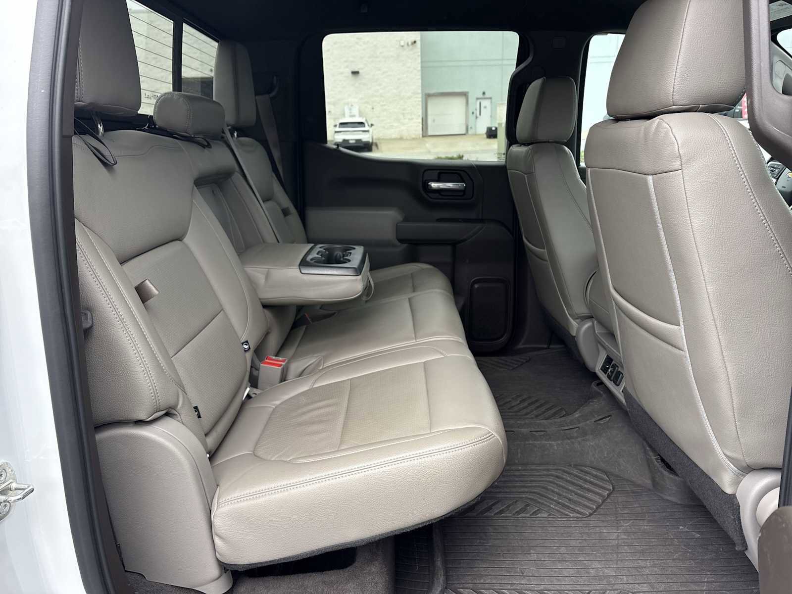 Used 2020 Chevrolet Silverado 1500 LT w/ All-Star Edition AWD/4WD image 25