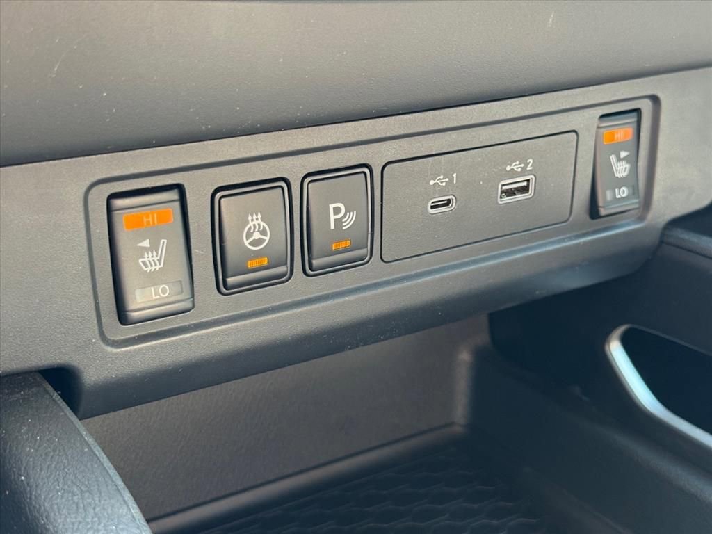 Certified 2024 Nissan Frontier SV w/ SV Convenience Package RWD image 20