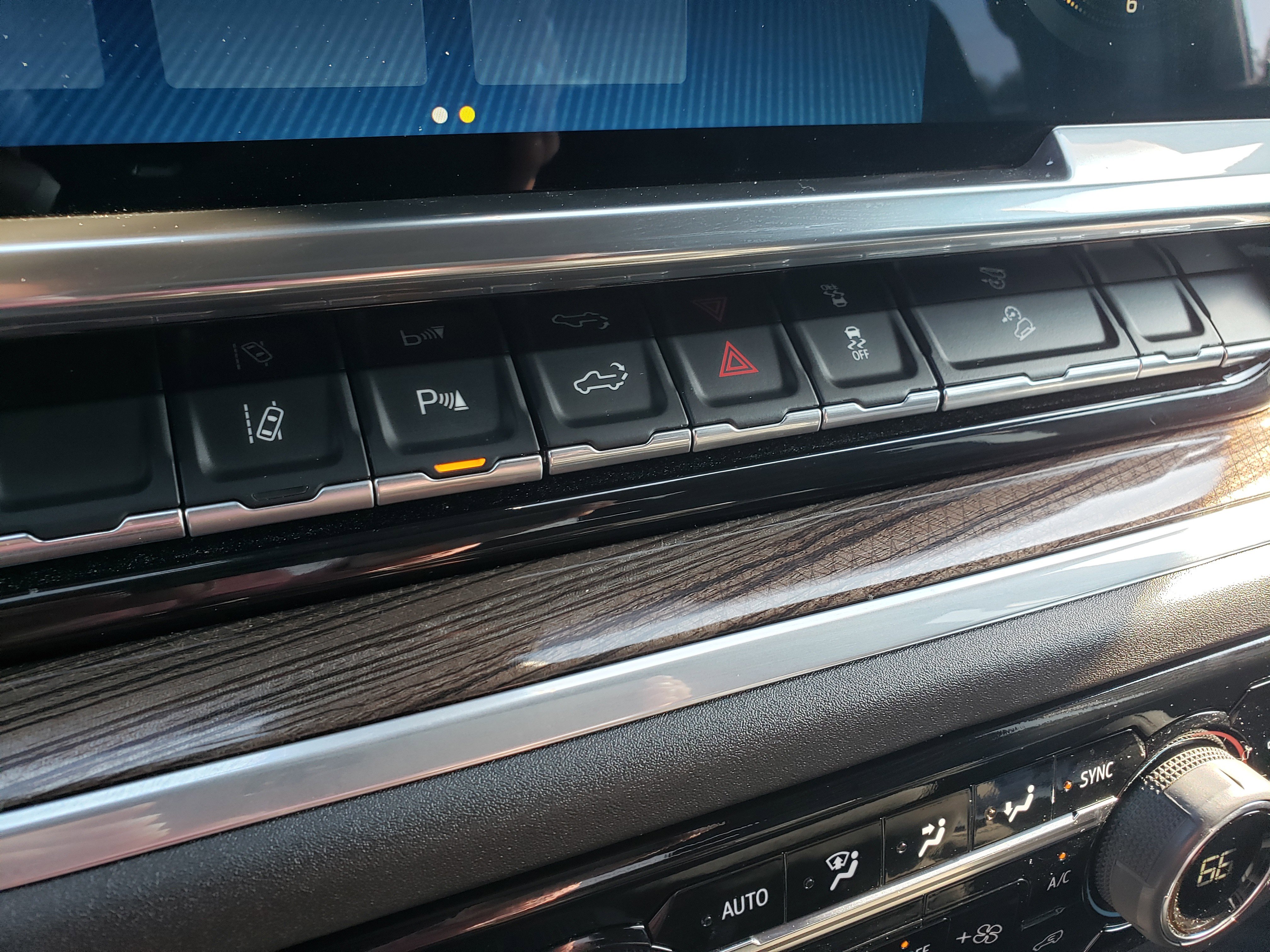 Used 2024 Chevrolet Silverado 2500 LT w/ All Star Edition image 23