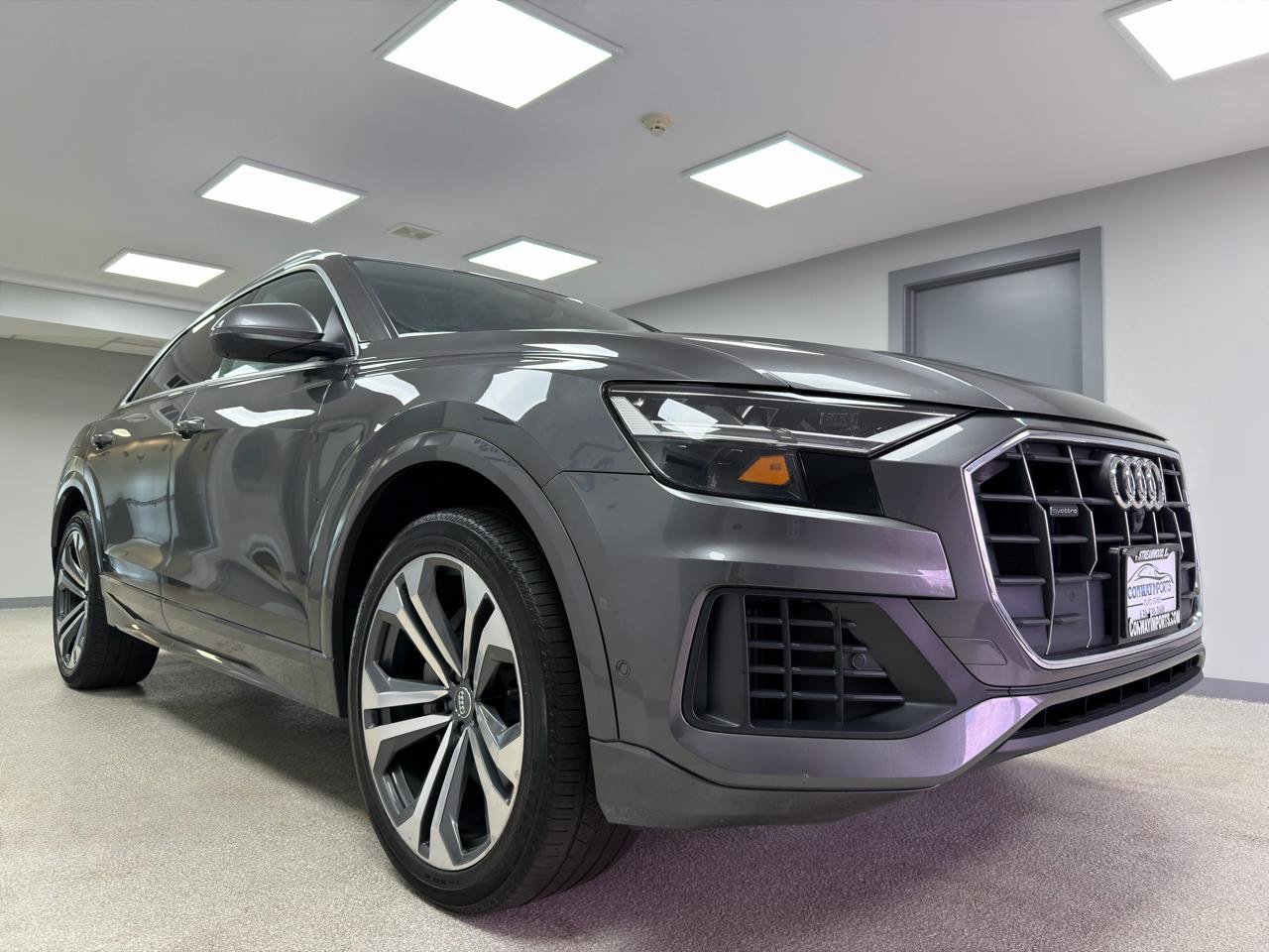 Used 2020 Audi Q8 Premium Plus AWD/4WD image 4