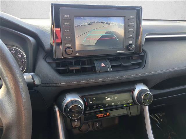 Used 2020 Toyota RAV4 LE image 14