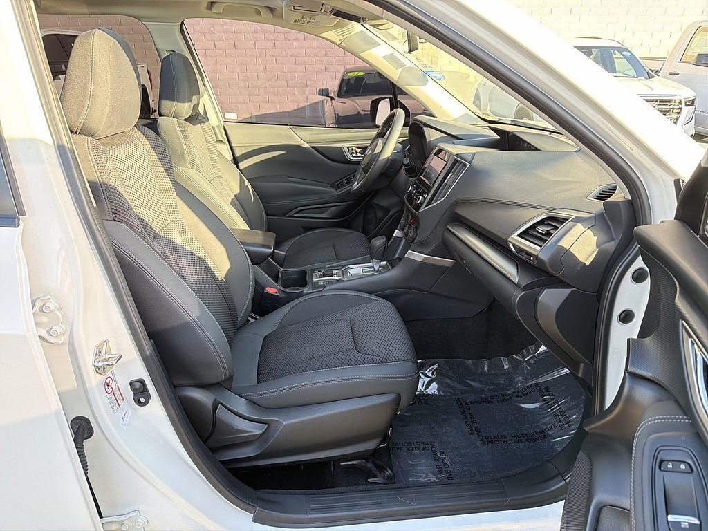 Used 2019 Subaru Forester Premium w/ All-Weather Package AWD/4WD image 27