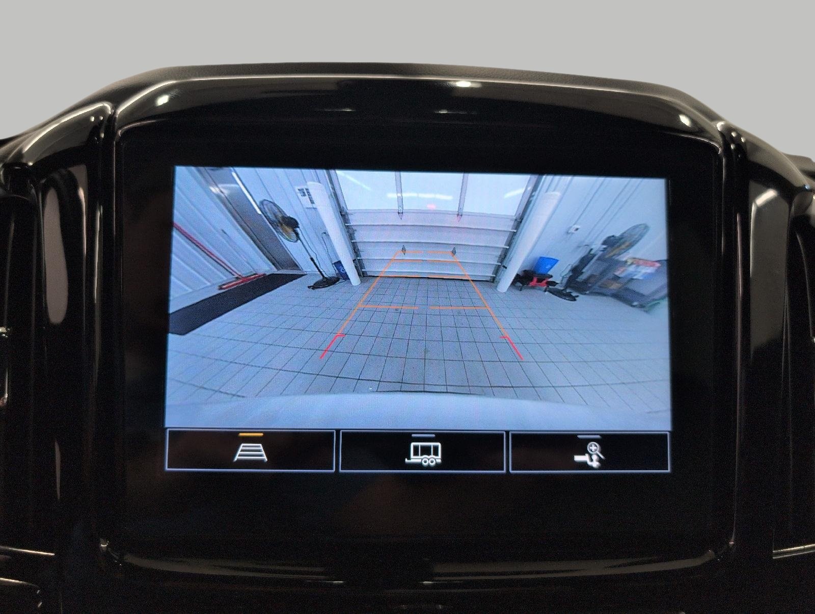 Used 2023 Chevrolet Traverse LT w/ LPO, Floor Liner Package AWD/4WD image 15