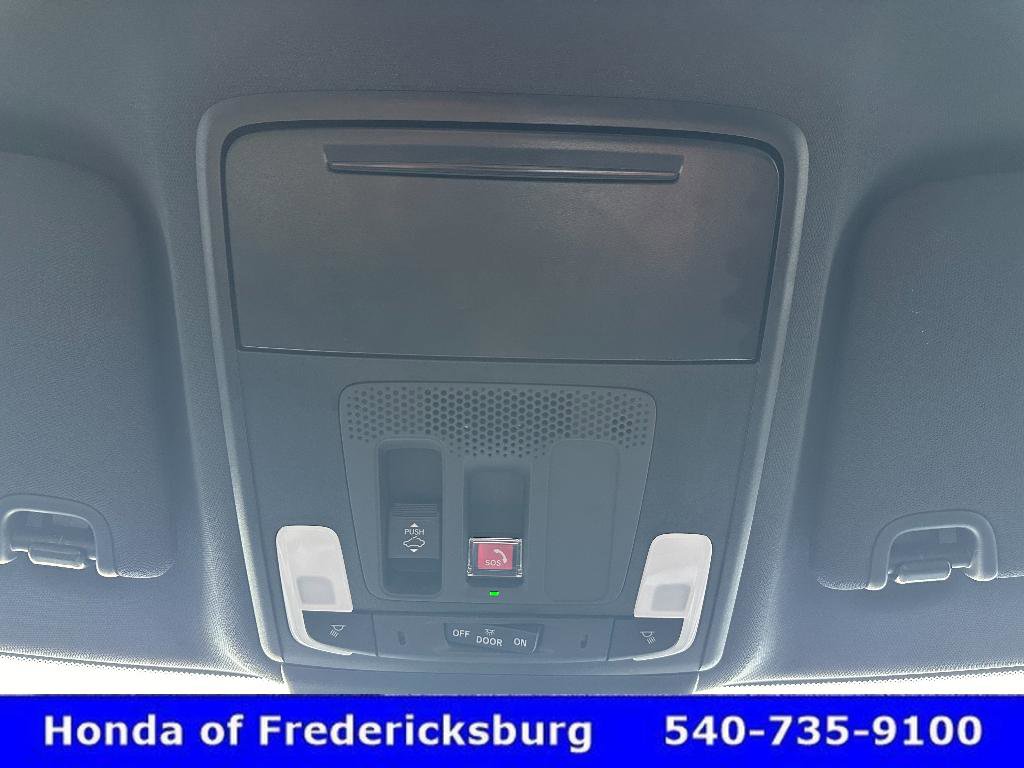 Certified 2025 Honda Civic Sport Touring image 23